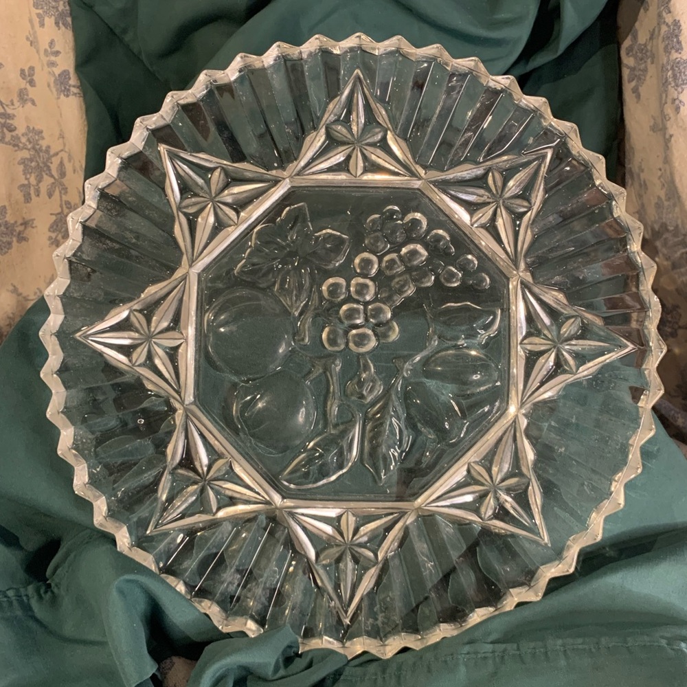 VTG 11.25" Pioneer Clear by Federal Glass Pressed Fruit Sandwich Plate